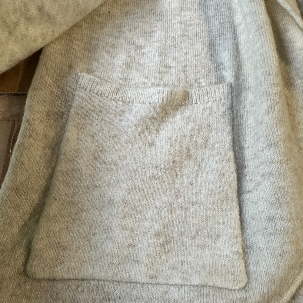 Loft Cardigan - Picture 2 of 3
